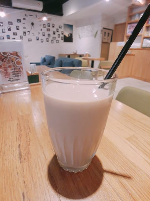 台北 Aries pasta中和環球店～寵物友善餐廳/親子友善餐廳~吃兒童餐送玩具，樂翻屎蛋！