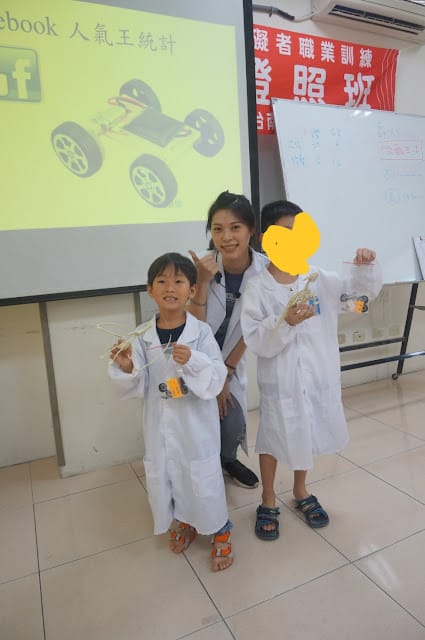 侏儸紀VR視界,我是小小考古學家~科學教練-組裝孩子的科學夢想 - 第21張圖 侏儸紀VR視界,我是小小考古學家~科學教練-組裝孩子的科學夢想