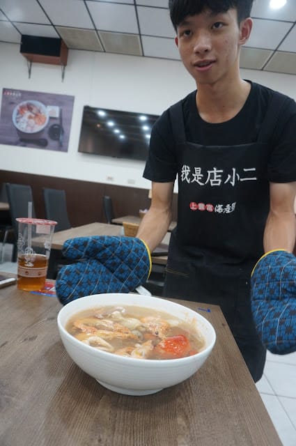 ［美食］台南五星級海產粥～上豐富海產粥，豐富您的味覺饗宴