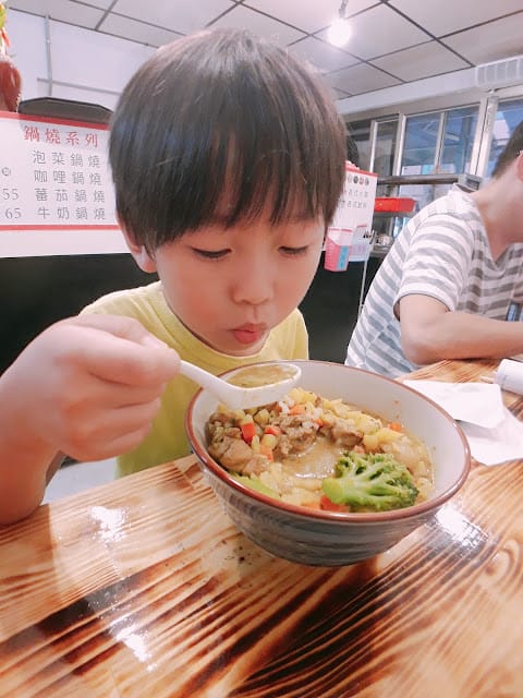 ［美食］台南劉妹鍋燒意麵～平價海鮮鍋燒、豪華鍋燒新選擇