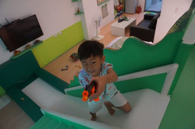 ［住宿］台南樂遊親子民宿～親子友善/親子旅遊包棟的好選擇！恐龍/城堡/海洋/時尚/天空/黑白色房型！