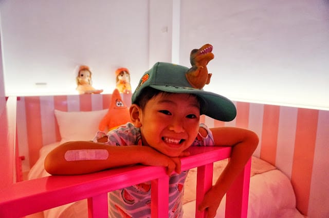 ［住宿］台南樂遊親子民宿～親子友善/親子旅遊包棟的好選擇！恐龍/城堡/海洋/時尚/天空/黑白色房型！