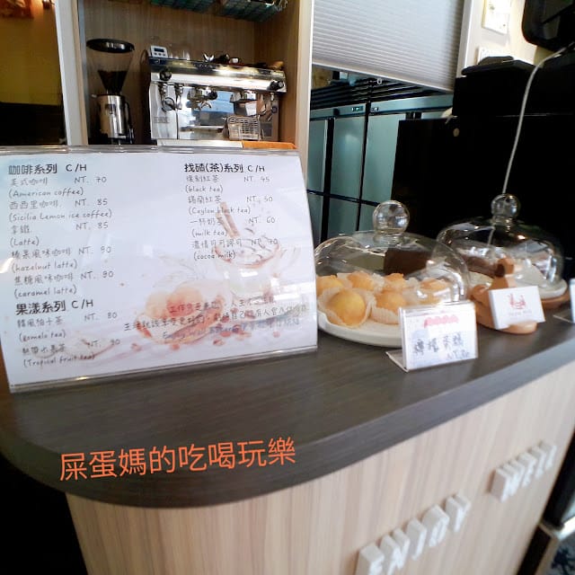 ［美食］高雄Enjoy Well 伊景旺手作烘焙大集合/千層蛋糕/生乳捲/咖啡飲品