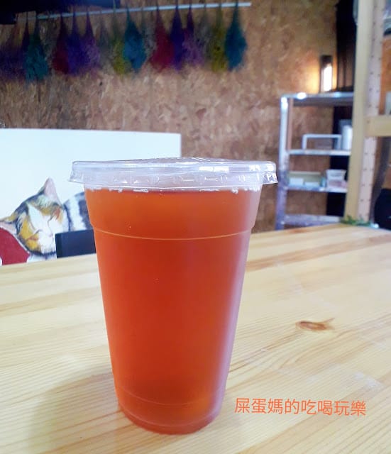 ［美食］高雄Enjoy Well 伊景旺手作烘焙大集合/千層蛋糕/生乳捲/咖啡飲品
