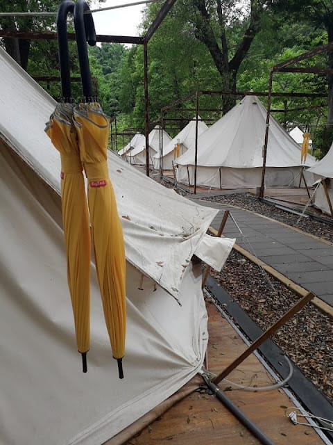 ［親子旅遊］高雄蝶舞澗|蟬說：瀰蝶源記飯店式豪華露營帳篷套裝行程～享受露營樂趣只要一只皮箱！！