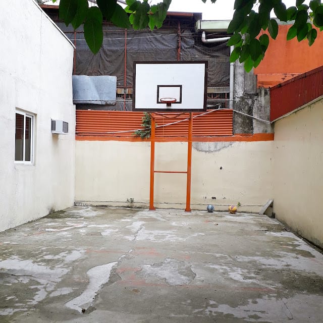 ［菲律賓遊學］TAKA HARI校區/住宿/餐食全公開，親子共讀的好去處！跟著新飛遊學趣～