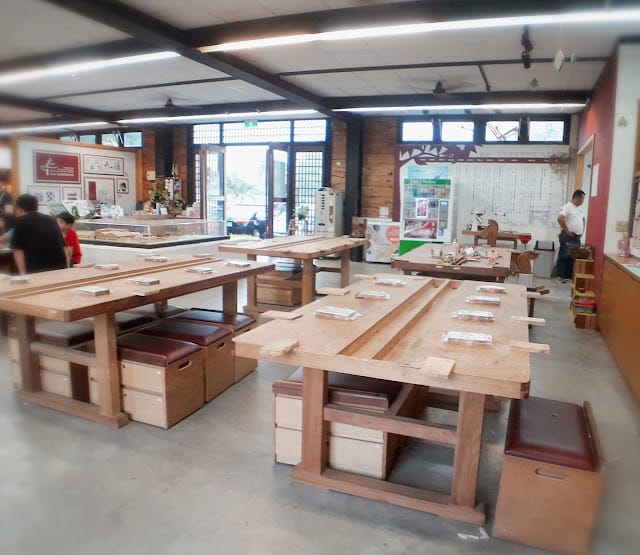 [親子體驗}小小木工體驗!臺南家具產業博物館~【童玩木工廠】 夏令營,索瑪立方塊/小時鐘DIY - 第19張圖 [親子體驗}小小木工體驗!臺南家具產業博物館~【童玩木工廠】 夏令營,索瑪立方塊/小時鐘DIY