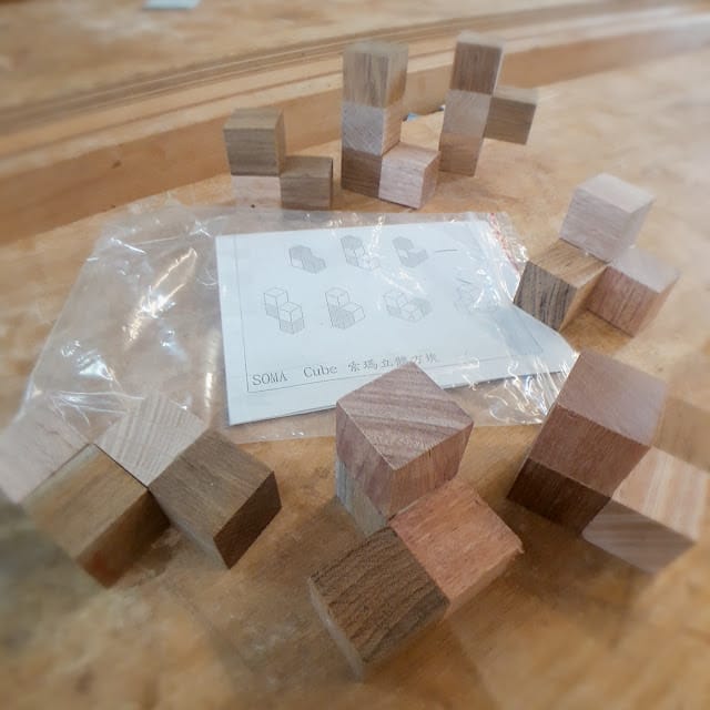 [親子體驗}小小木工體驗!臺南家具產業博物館~【童玩木工廠】 夏令營,索瑪立方塊/小時鐘DIY - 第22張圖 [親子體驗}小小木工體驗!臺南家具產業博物館~【童玩木工廠】 夏令營,索瑪立方塊/小時鐘DIY