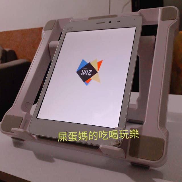 ［產品］aka USB3.0筆電散熱架～讓筆電長命百歲的小妙招！