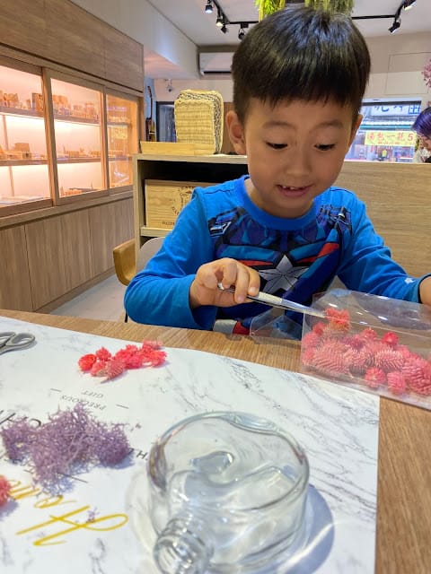 ［親子DIY］Miss。花謎浮游花 & Like do手作教室冷製手工皂DIY，親子與貴婦的悠閒課程！