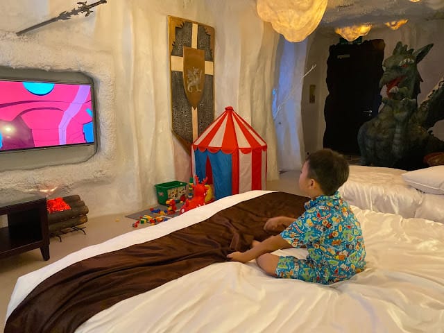 ［親子住宿］台北/大直 莎多堡奇幻旅館，電影場景般的親子遊樂園！親親寶貝專案 半價順遊樂福銀河鐡道餐廳！