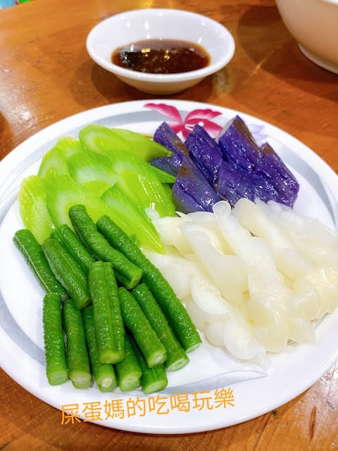 ［親子旅遊］嘉義市區好好玩！嘉義舊監獄/嘉義公園射日塔/嘉義文化公園/文化路夜市(林聰明沙鍋魚頭)