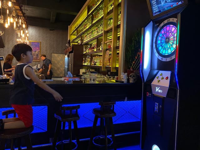 [健身][美食]台東海盜綜合格鬥俱樂部/海盜餐酒館,親子一起運動健身、用餐的好地方!