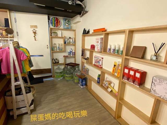 [親子餐廳]eyeslee艾斯里親子SPA響食空間(南投館)坐擁整棟遊戲空間,讓孩子也瘋狂!順遊蘿西家族南投稅務出張所!