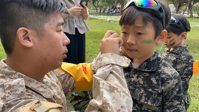 [親子體驗]Q阿米軍事體驗營,萌兵集合!匍匐前進/跳躍訓練/火箭炮射擊/搶救小兵