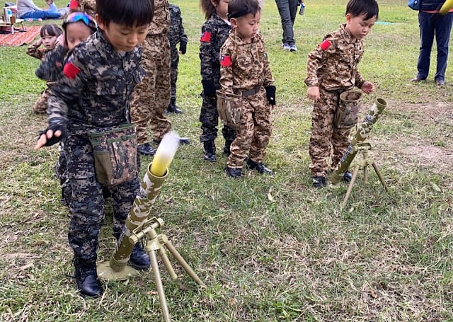 [親子體驗]Q阿米軍事體驗營,萌兵集合!匍匐前進/跳躍訓練/火箭炮射擊/搶救小兵