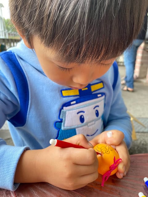 [親子旅遊]江南渡假村烤肉套裝行程,有了烤友社輕鬆搞定旅遊大小事!露營、坐小火車、遊船、搗麻薯、童玩、DIY