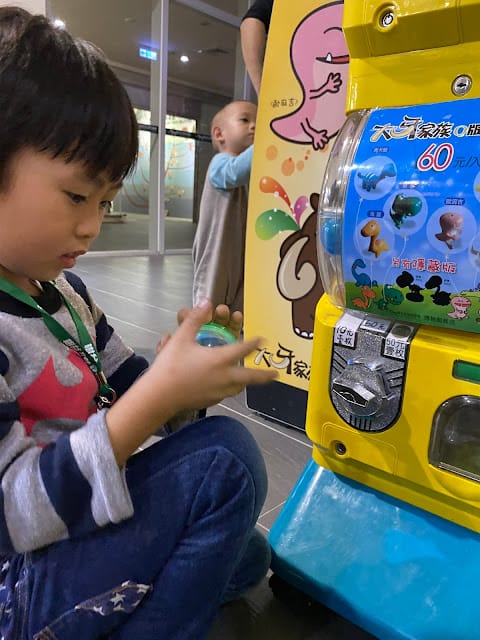 [親子體驗]樹谷生活科學館好好玩!恐龍慶生會、雲端歷險、樹谷刈稻飯餐廳