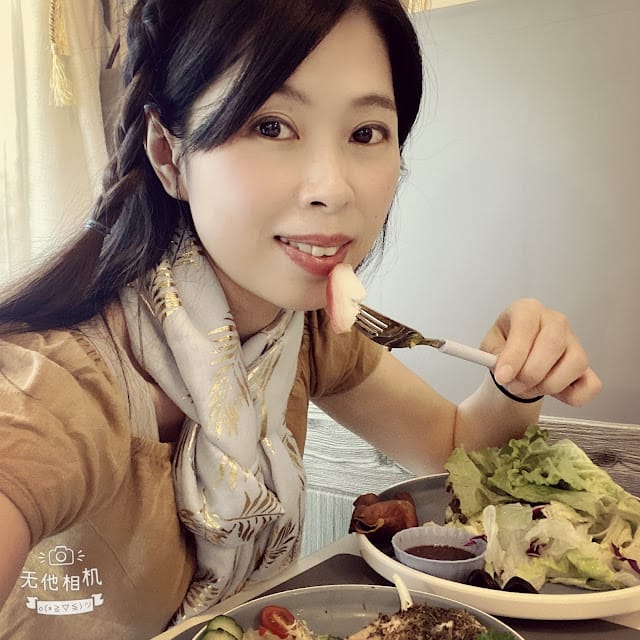 [美食]高雄不沮No Sad均衡輕食咖啡廳V.S複合式美學服務,健康美麗一次搞定!