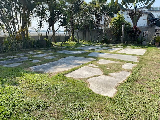 [親子住宿]雲林古坑棕櫚島民宿~濃濃南洋休閒風情的渡假民宿!順遊良作工場農業文創館/福祿壽觀光酒廠/古坑綠色隧道