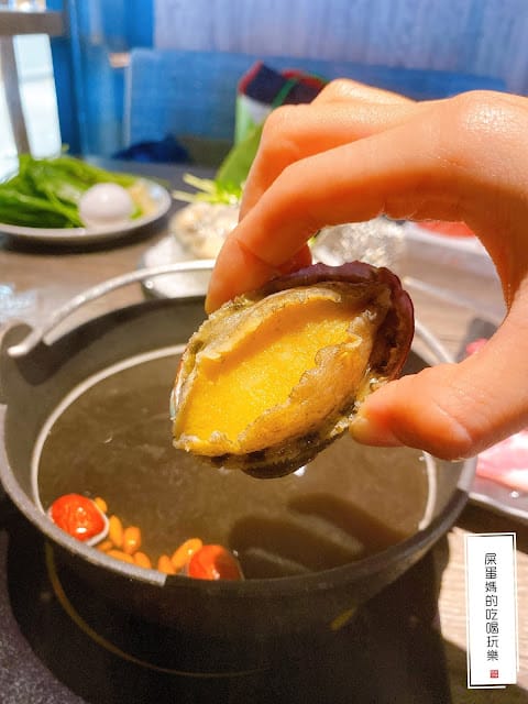 千荷田蔬食百匯涮涮鍋-高雄統一時代店,健康蔬食吃到飽! - 第31張圖 千荷田蔬食百匯涮涮鍋-高雄統一時代店,健康蔬食吃到飽!