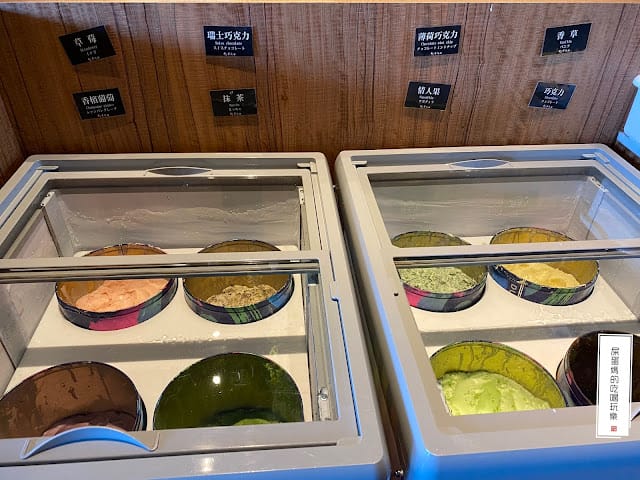 千荷田蔬食百匯涮涮鍋-高雄統一時代店,健康蔬食吃到飽! - 第20張圖 千荷田蔬食百匯涮涮鍋-高雄統一時代店,健康蔬食吃到飽!