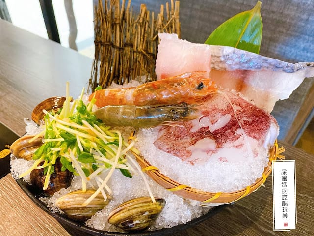 千荷田蔬食百匯涮涮鍋-高雄統一時代店,健康蔬食吃到飽! - 第28張圖 千荷田蔬食百匯涮涮鍋-高雄統一時代店,健康蔬食吃到飽!