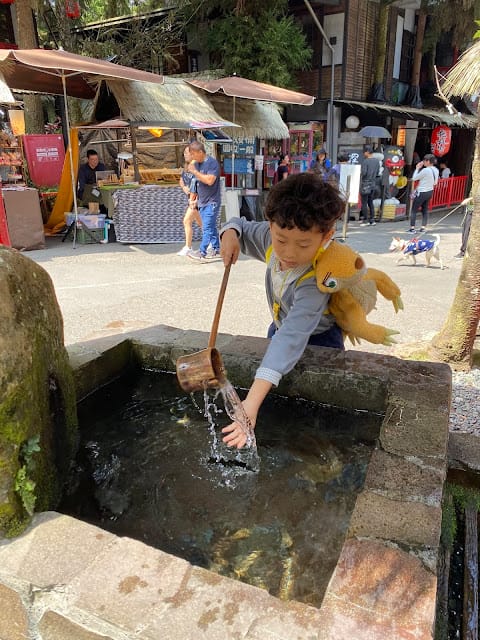 台中逢甲叮噹旅舍Hotel Bell一日小包車旅遊套裝行程，玩好玩滿超輕鬆！