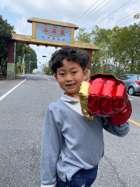 台中逢甲叮噹旅舍Hotel Bell一日小包車旅遊套裝行程，玩好玩滿超輕鬆！