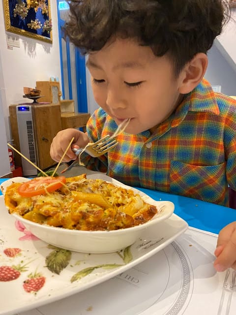[美食]台南素食/台南美食/台南蔬食赤崁璽樓餐廳v.s鳳梨酥/凤梨酥/伴手禮/禮盒 福祿壽鳳梨酥,素食界的五星級餐點!