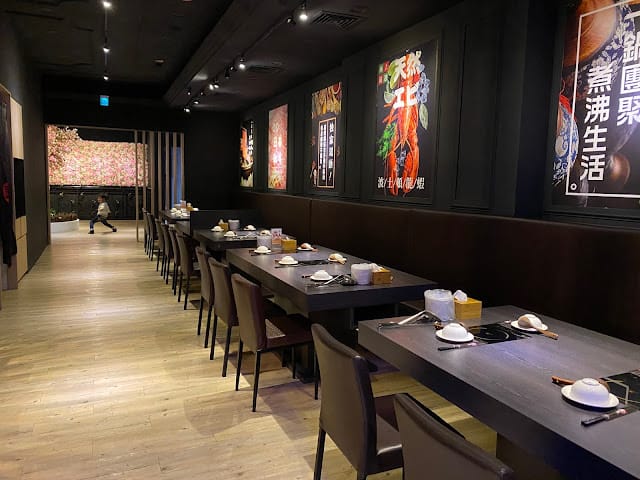 高雄火鍋/瑞豐夜市/舞古賀鍋物/個人海陸鍋 舞古賀鍋物專門店超值個人鍋,豪華平價鍋物的好選擇!