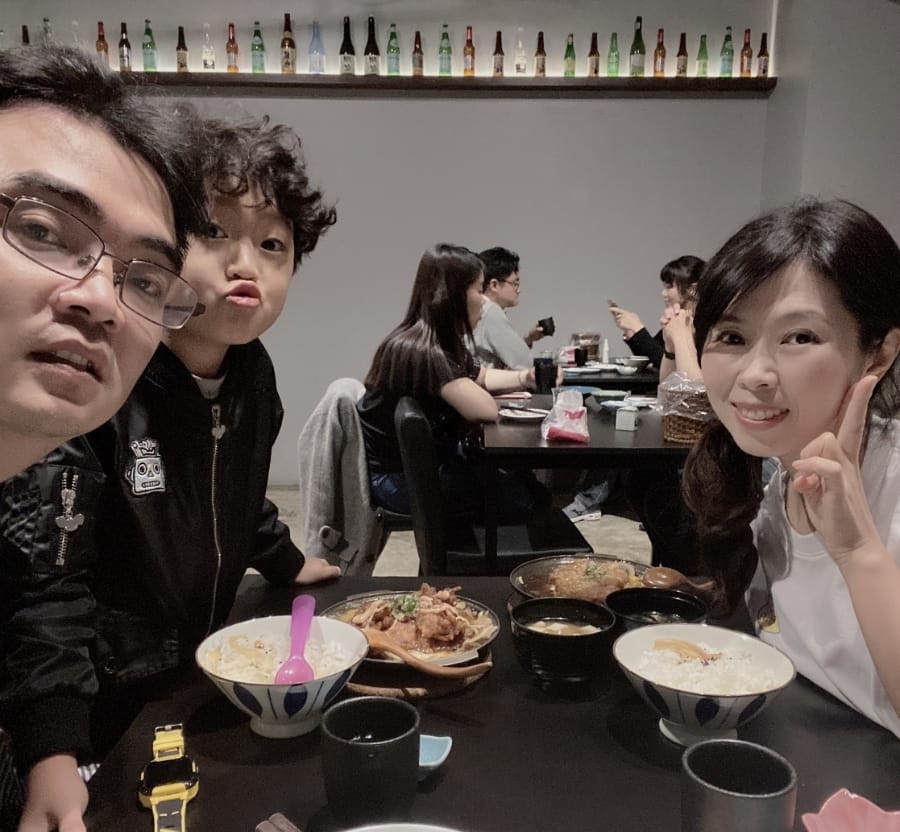 [美食]皋月當代日式料理平價精緻,吃好吃滿只要200元!!!!