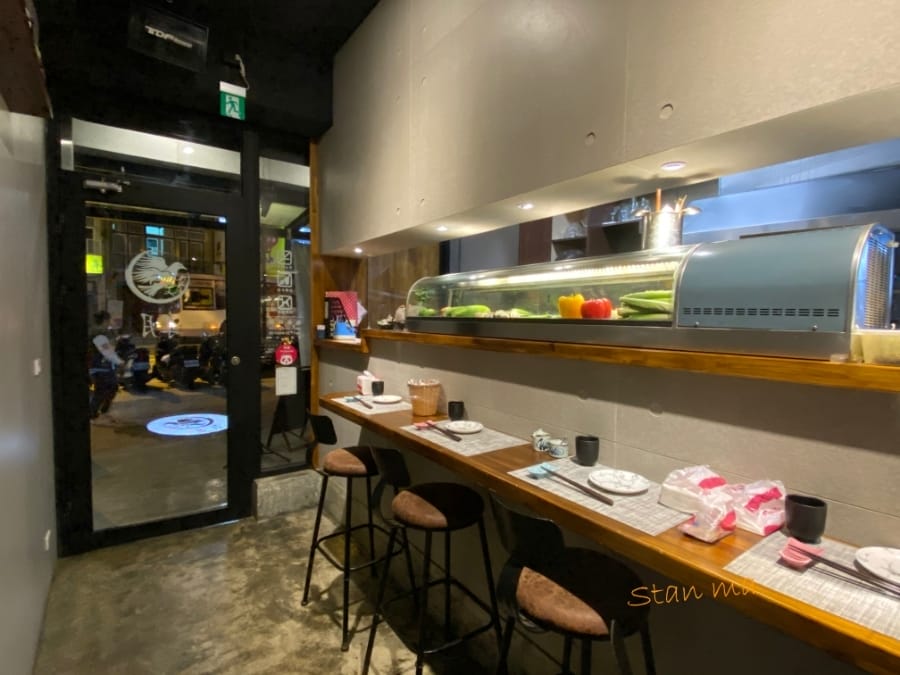 [美食]皋月當代日式料理平價精緻,吃好吃滿只要200元!!!!