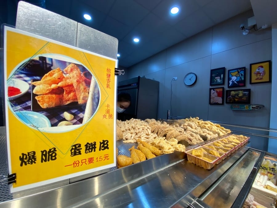 餓的時候,別忘了來白妞鹹酥雞叫雞喔!