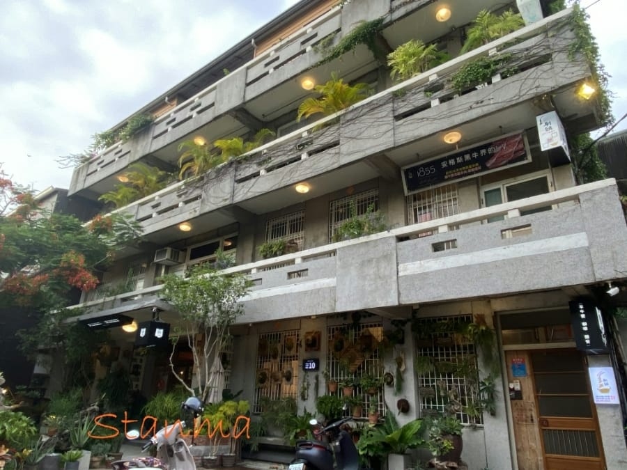 刷鍋ポットみがく台南總店~超鮮龍蝦海鮮套餐一人獨享!