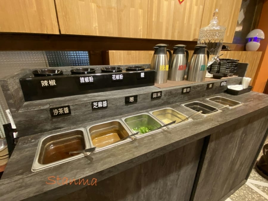 刷鍋ポットみがく台南總店~超鮮龍蝦海鮮套餐一人獨享!