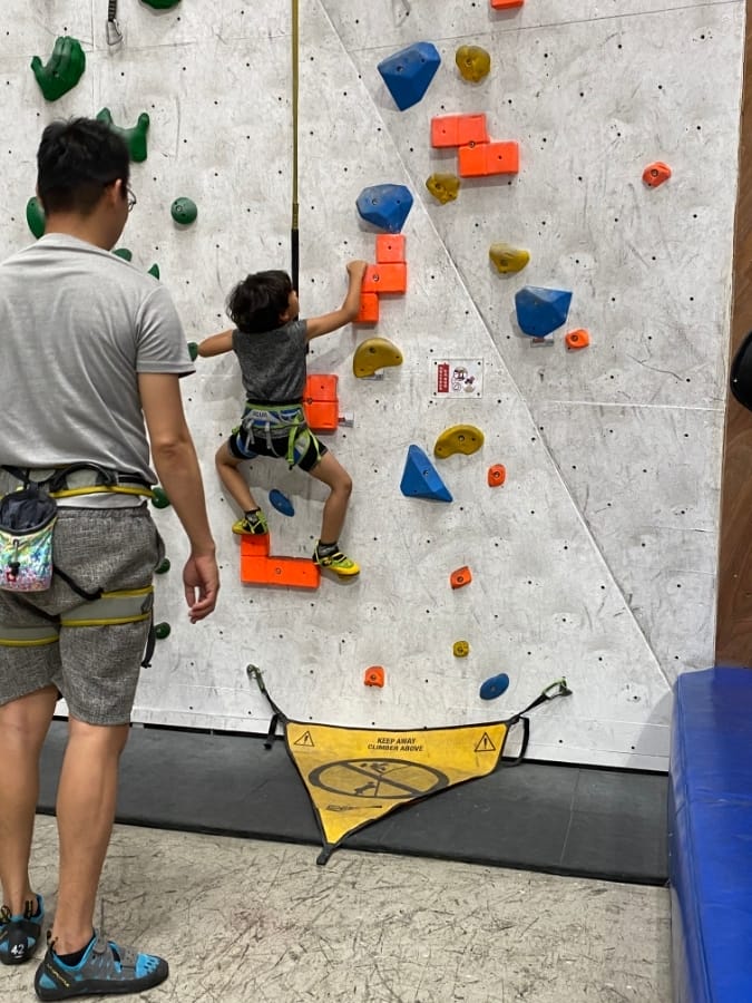 DaPRO室內攀岩場 Dapro indoor climbing,親子攀岩體驗課程,運動休閒新選擇!