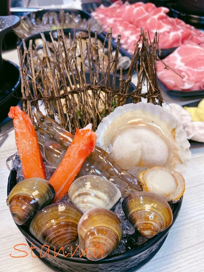 台南平價花見川火鍋,15oz肉盤免費大升級!天天來天天享優惠!