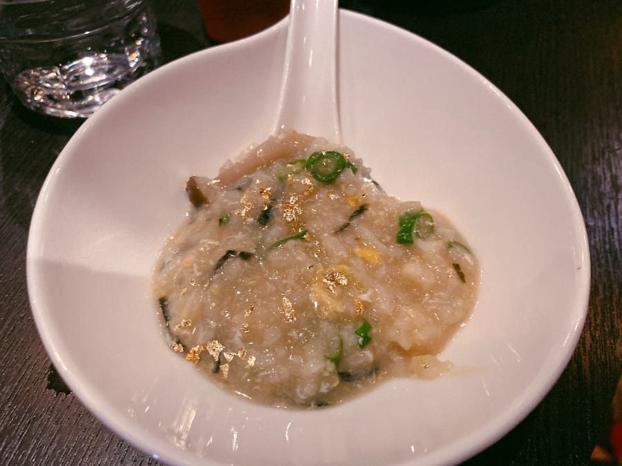 高雄銅花精緻涮涮鍋,龍蝦套餐 v.s 黃金稀飯奢華獨享完美用餐時光!