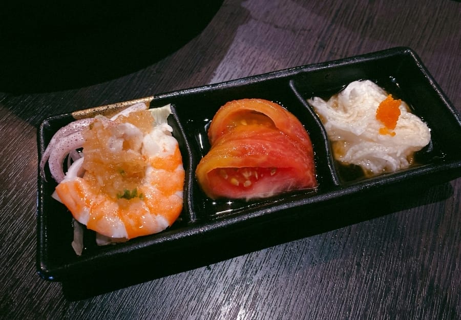 高雄銅花精緻涮涮鍋,龍蝦套餐 v.s 黃金稀飯奢華獨享完美用餐時光!