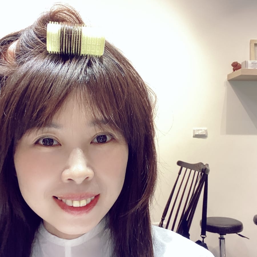 高雄新崛江芸髮藝Yun Hair Cut,職人手藝超體驗,輕鬆剪染換新妝!