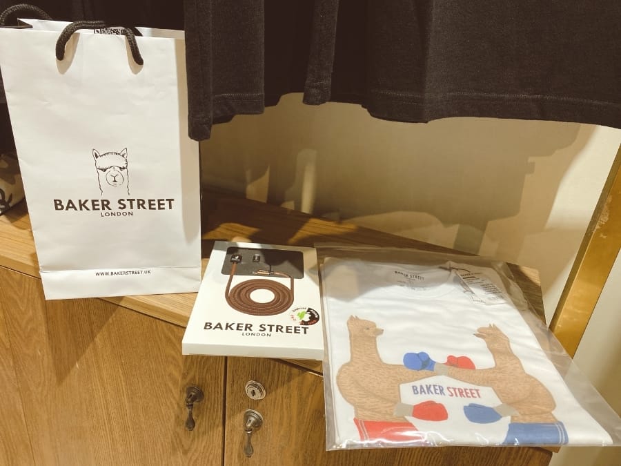 英國BAKER STREET London Fashion Design, 輕鬆踏足翻玩時尚!