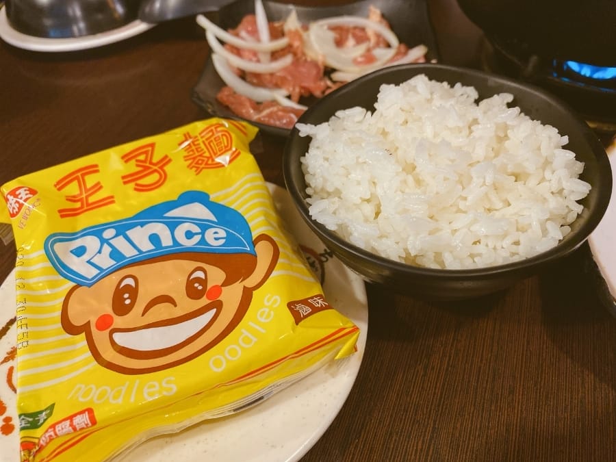 高雄楠梓區火鍋 幸福の鍋~一鍋多吃,邊吃邊烤真好玩!