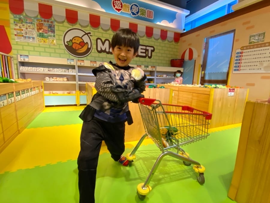 高雄遊戲愛樂園左營新光店, 親子遊樂休閒最佳的室內樂園!