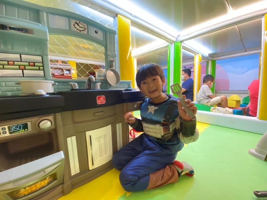 高雄遊戲愛樂園左營新光店, 親子遊樂休閒最佳的室內樂園!