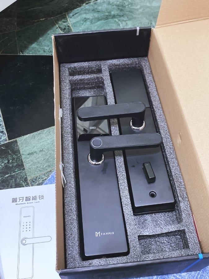 FAMMIX五合一智慧指紋安全電子鎖,安心在家的守護神!