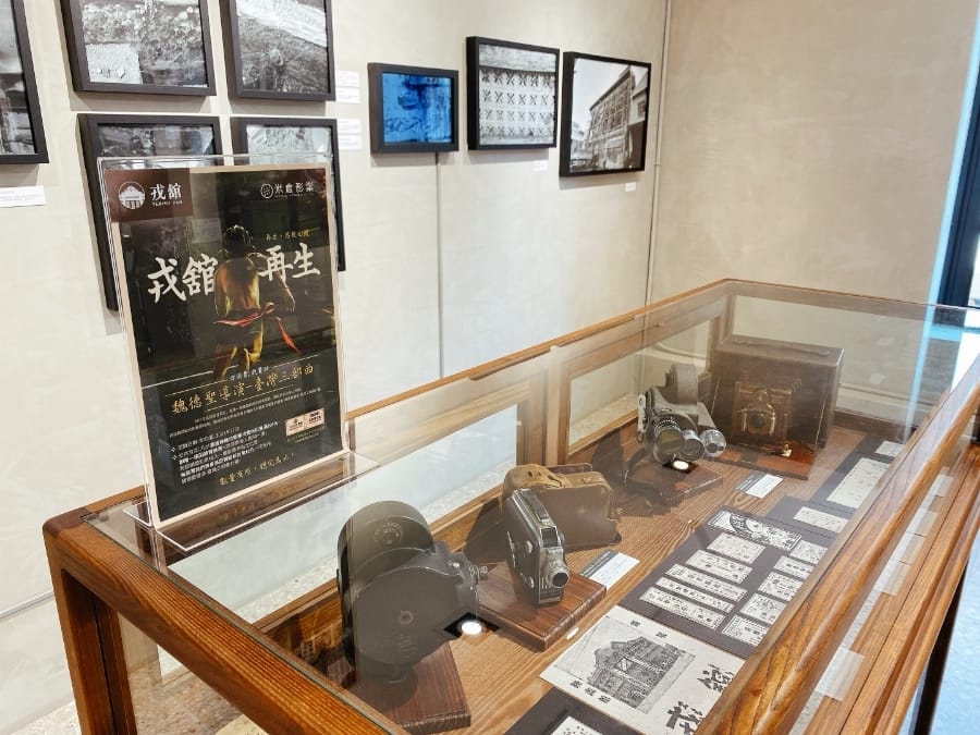 台南最新景點~桑原商店/戎館/魔荳幼兒園彩繪牆 新春踩街台南這樣玩就對啦!