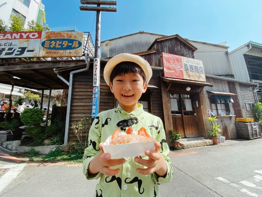 台南最新景點~桑原商店/戎館/魔荳幼兒園彩繪牆 新春踩街台南這樣玩就對啦!