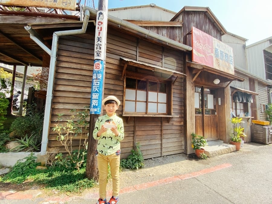 台南最新景點~桑原商店/戎館/魔荳幼兒園彩繪牆 新春踩街台南這樣玩就對啦!
