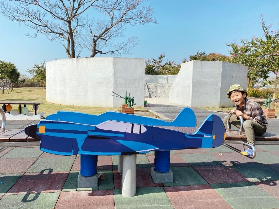 台南特色公園~大恩公園、鐵支路公園、是吉祥精緻火鍋,有吃又有玩的台南一日溜小孩行程 !